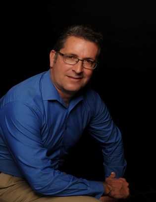 Allan E. Perry's headshot